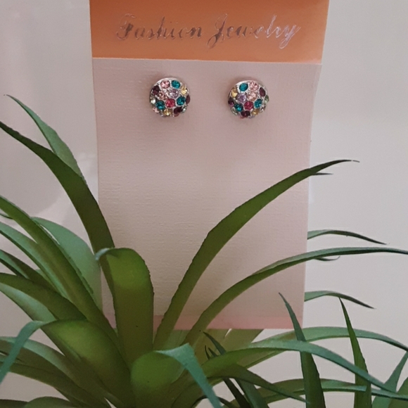 (3 For  $10) - Picture 3 of 3